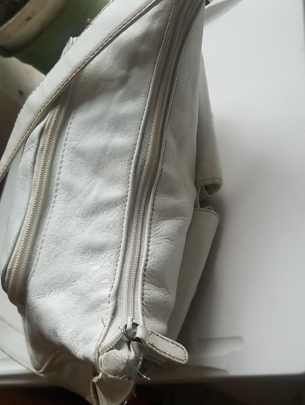 Wilsons Leather White Shoulder Bag with Front Buckle Pockets - Picture 15 of 15